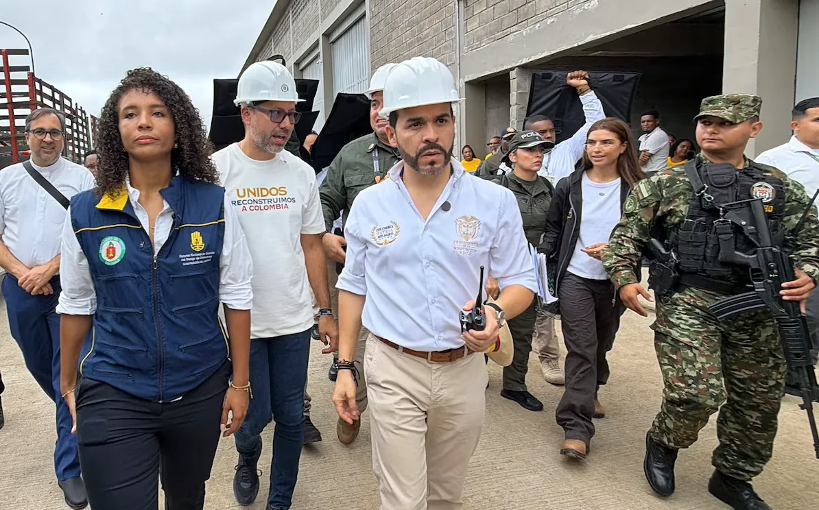 De la Espriella presenta la segunda fase de reconstrucción tras el terremoto y crea el "Fondo Milagro"