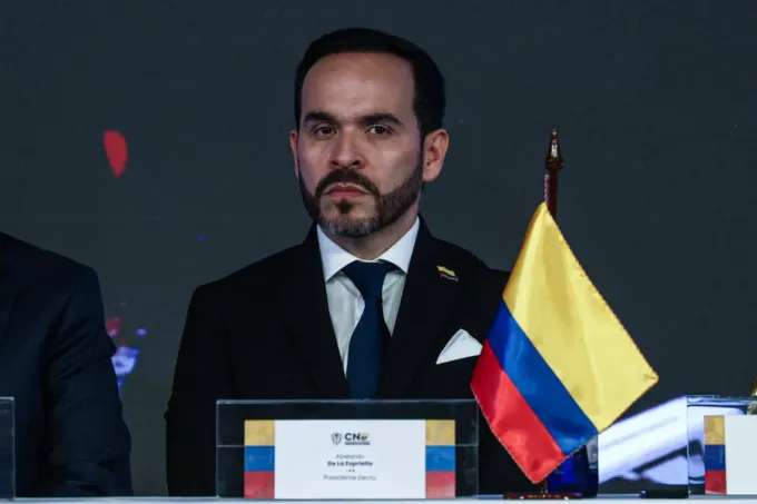 Honorio Henríquez preside la Cámara de Representantes y De la Espriella registra su primera derrota política