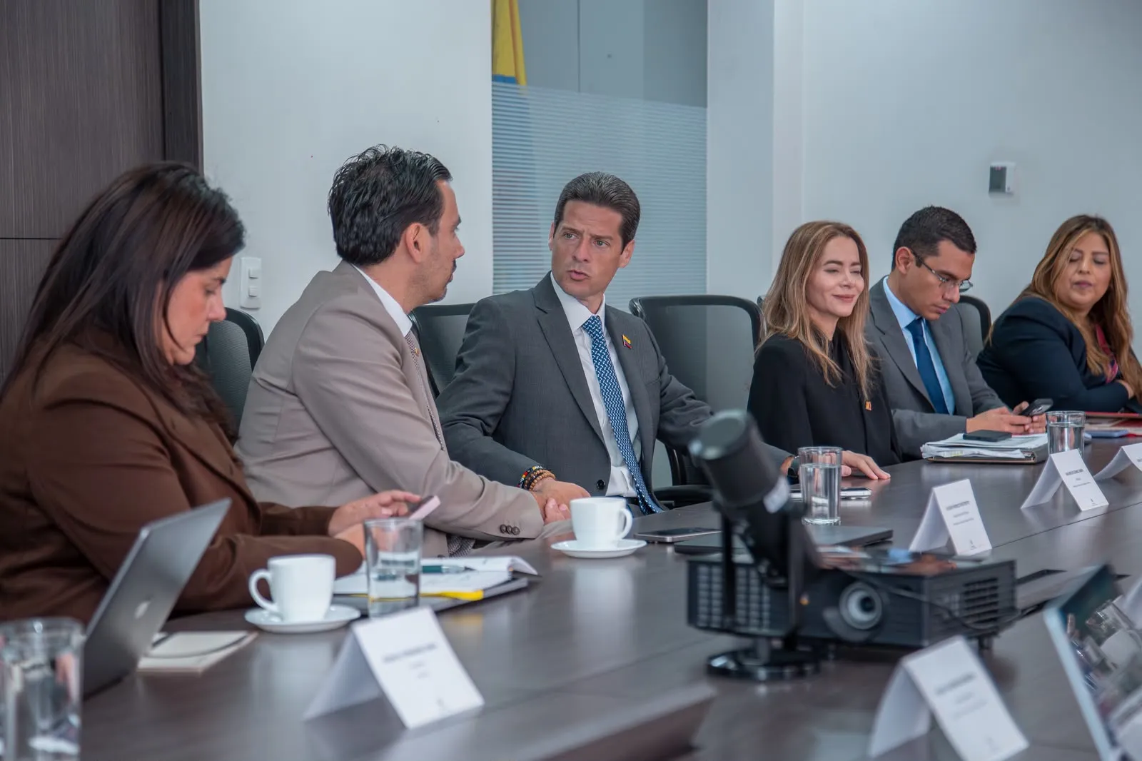 Gobierno de Abelardo De La Espriella lanza plan para reactivar Risaralda, proteger empleos y atraer inversión