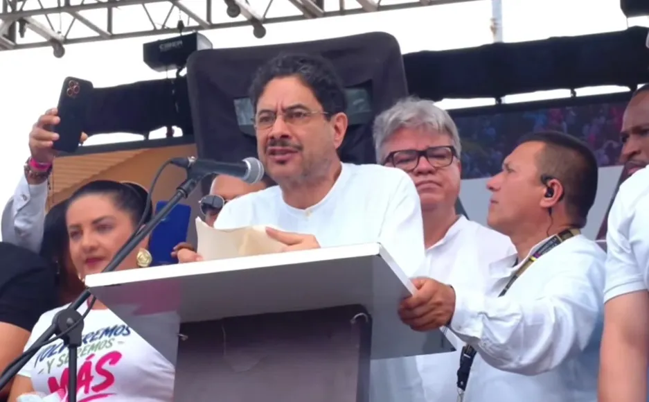 Iván Cepeda anuncia un “gabinete paralelo” en oposición al Gobierno de De la Espriella