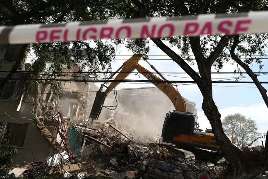 Colombia, un mes después del terremoto: hogares destruidos, aulas cerradas y una reconstrucción en duda