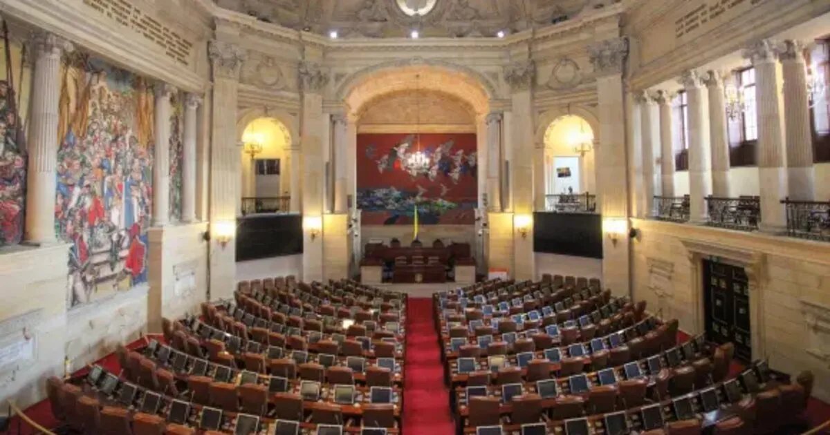 Colombia instala un nuevo Congreso con la transición entre Petro y De la Espriella como telón de fondo