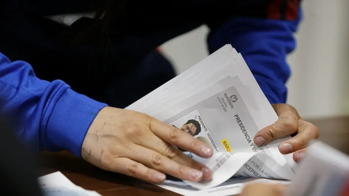 Escrutinio municipal en Colombia alcanza el 99,04% de las mesas y entra en su fase definitiva