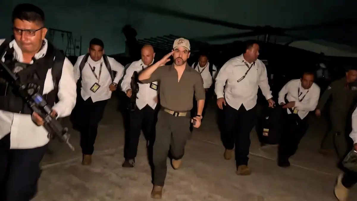 De la Espriella patrulló Santa Marta y lanzó advertencia a las Autodefensas Conquistadoras