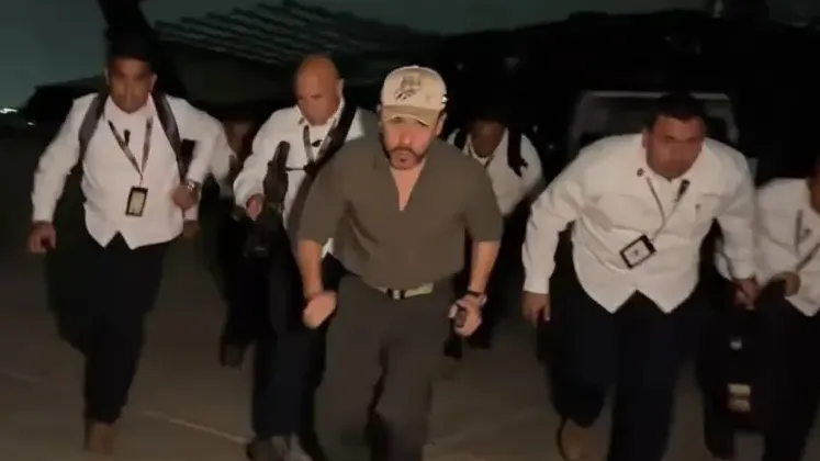 De la Espriella visitó Santa Marta en medio del paro armado y lideró un PMU