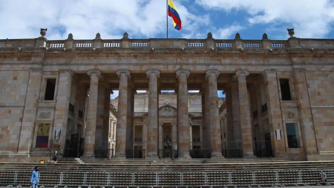 Congreso aprueba el presupuesto nacional de 2027 por 634,9 billones de pesos