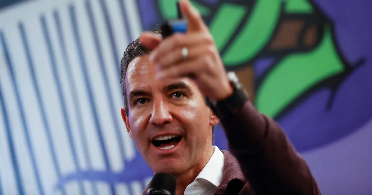 Abelardo de la Espriella informa sobre el aporte de David Vélez, dueño de Nubank, a las víctimas del terremoto en Colombia