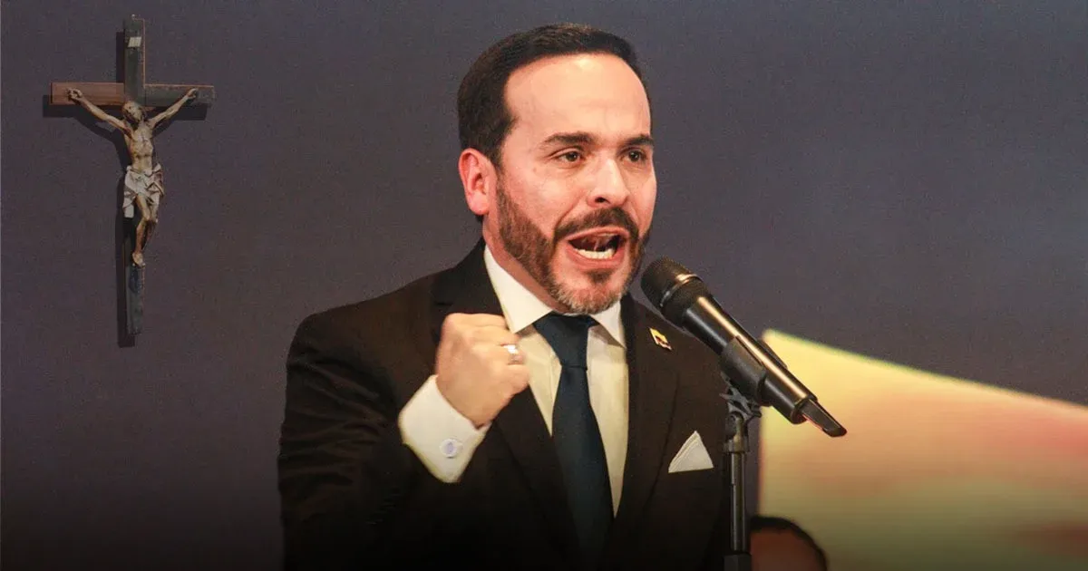 “Viva Cristo Rey”, el cierre recurrente de Abelardo de la Espriella en sus intervenciones políticas
