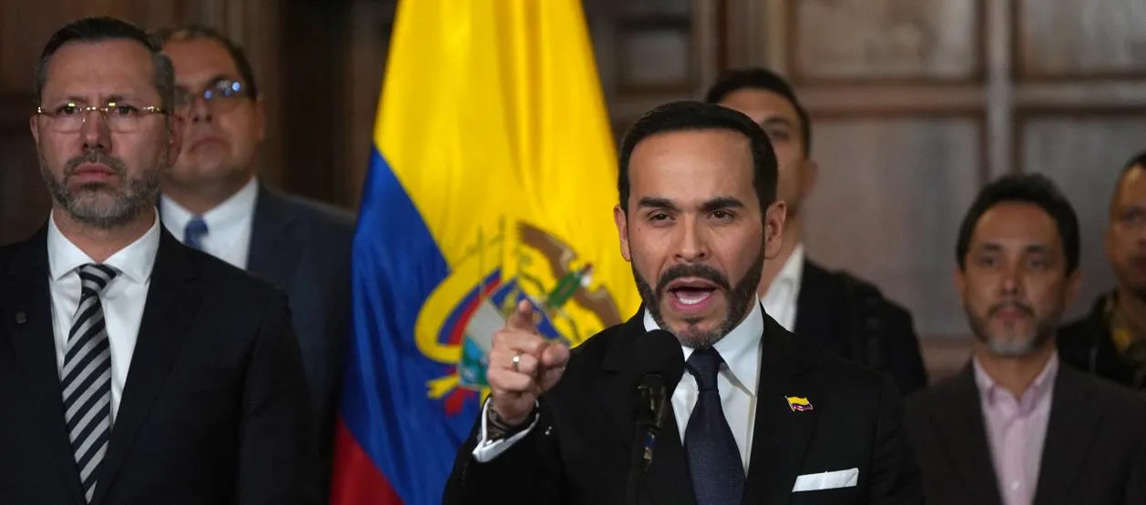 De La Espriella declara insubsistentes los nombramientos de cinco embajadores