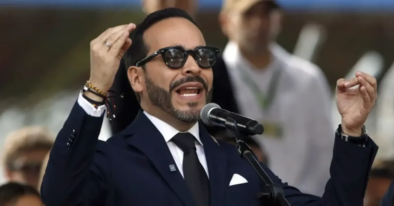 De la Espriella creará un gerente regional para destrabar proyectos en Bogotá