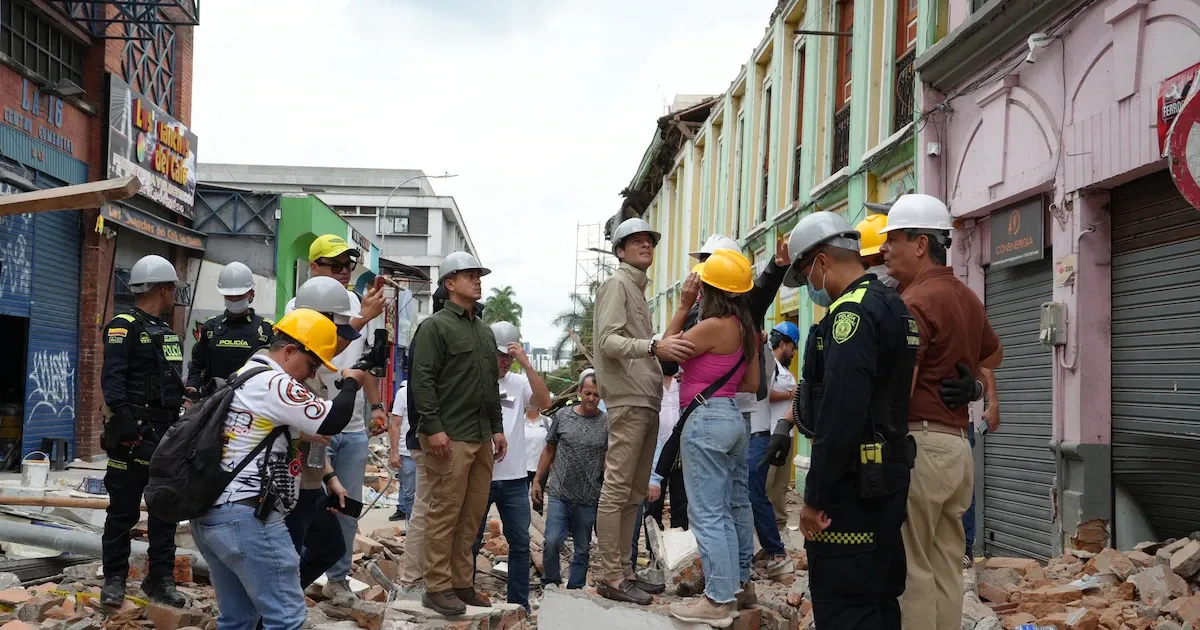De la Espriella fija plazo a las aseguradoras para responder a víctimas del terremoto y anuncia prioridad por estratos