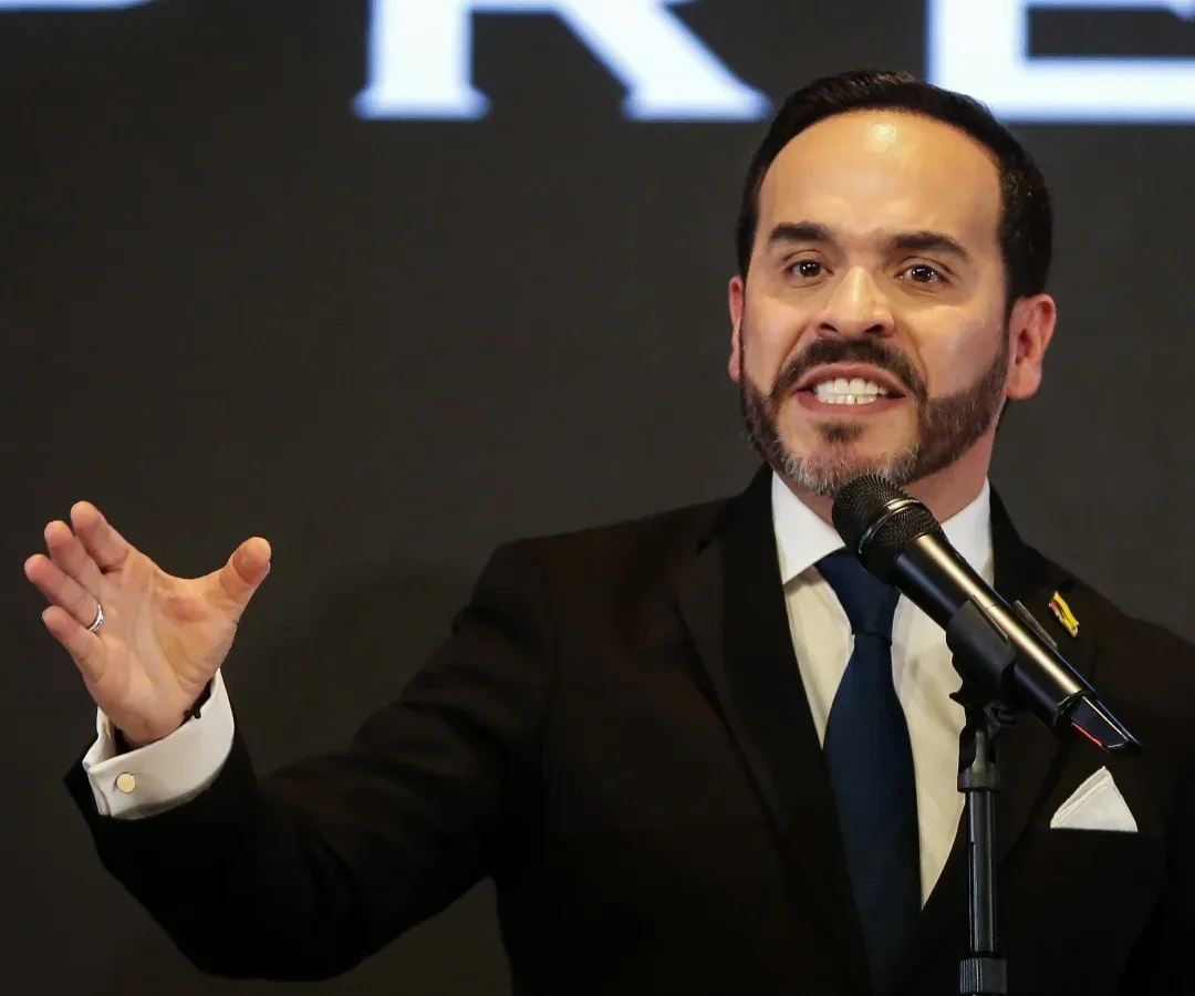 Presidente De La Espriella da plazo de 30 días para la entrega de jefes del ELN en Santander