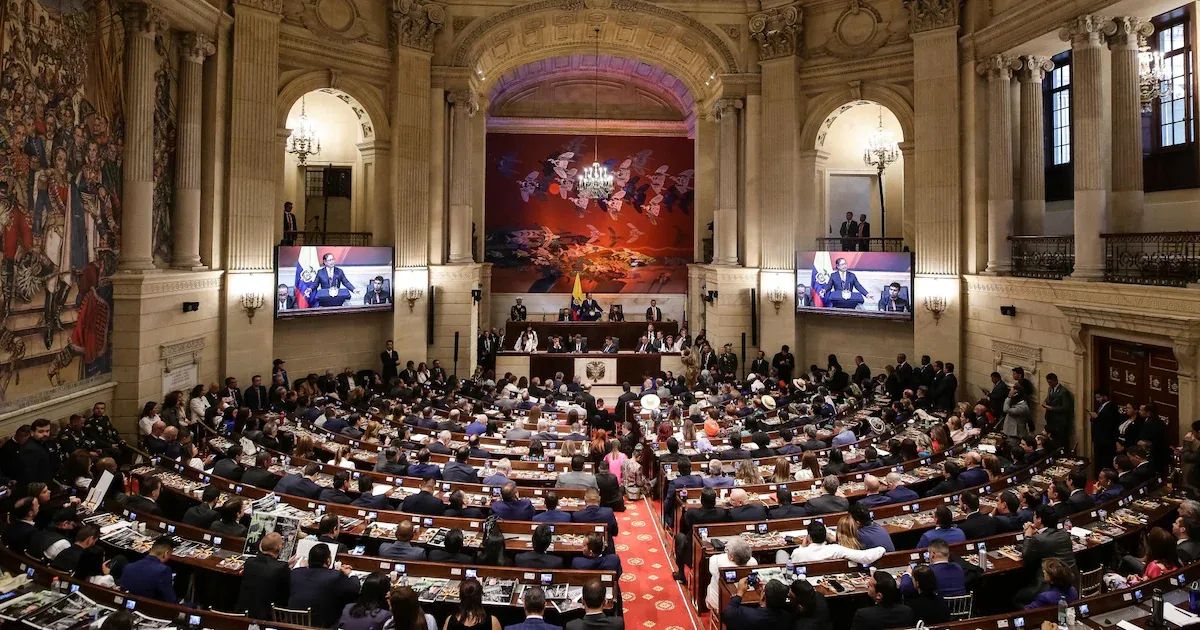 De la Espriella llega a la Casa de Nariño como outsider y ahora busca aliados en el Congreso