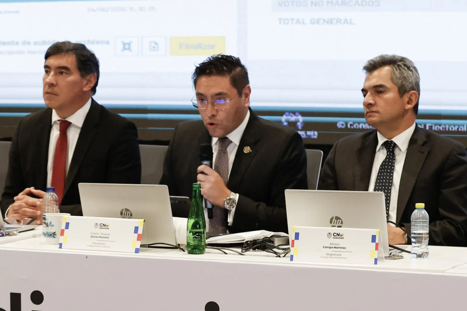 El CNE proclama a Abelardo de la Espriella como presidente electo de Colombia para 2026-2030