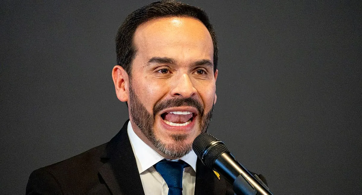 El Gobierno de Abelardo de la Espriella analiza el uso de buques cárcel para aislar a los principales capos del crimen