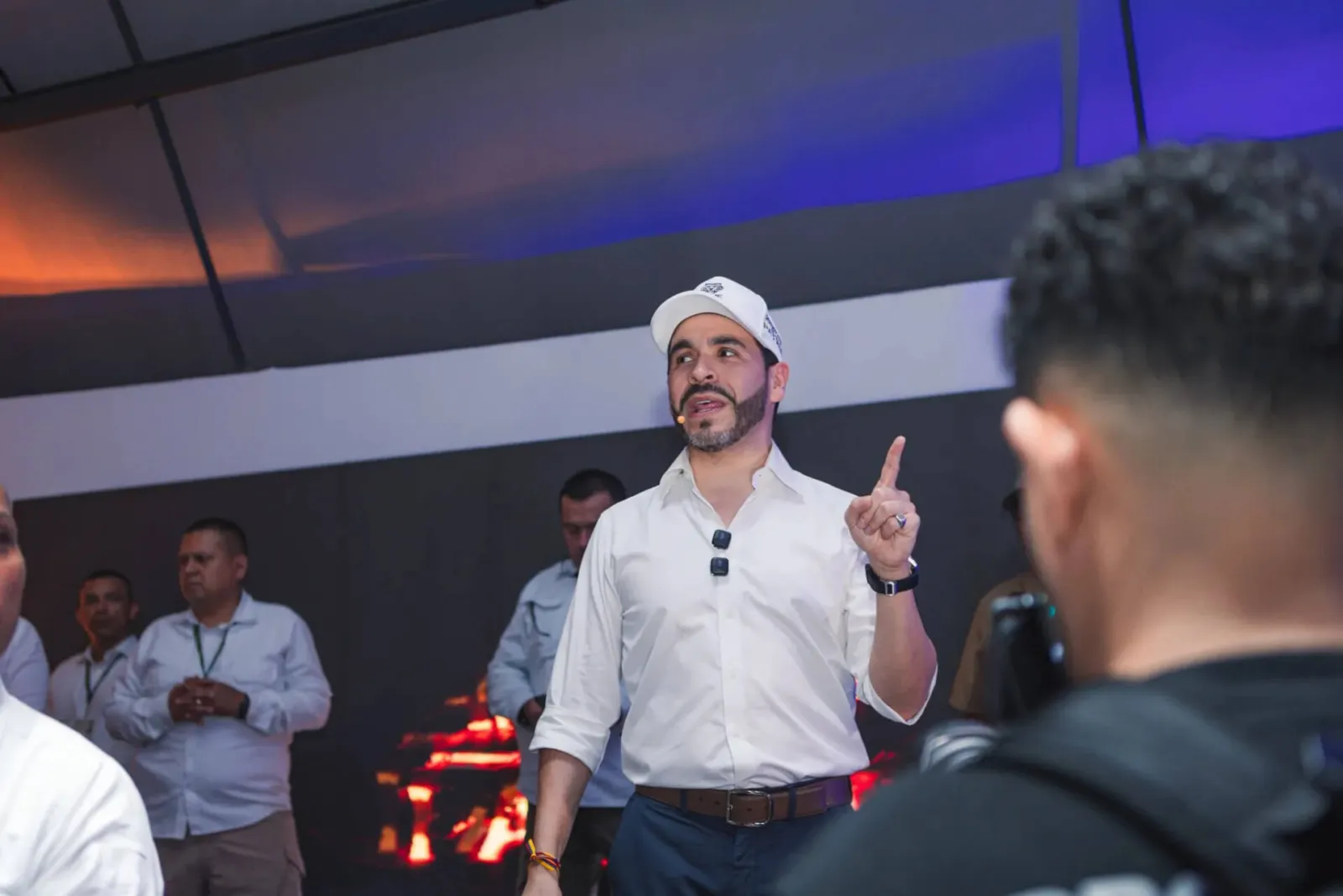 De la Espriella ganó la presidencia, pero el Congreso no es suyo