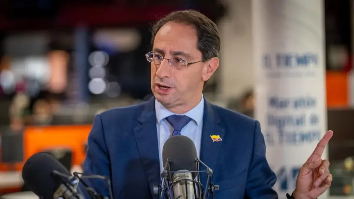 De La Espriella le fija cinco grandes tareas al vicepresidente Restrepo