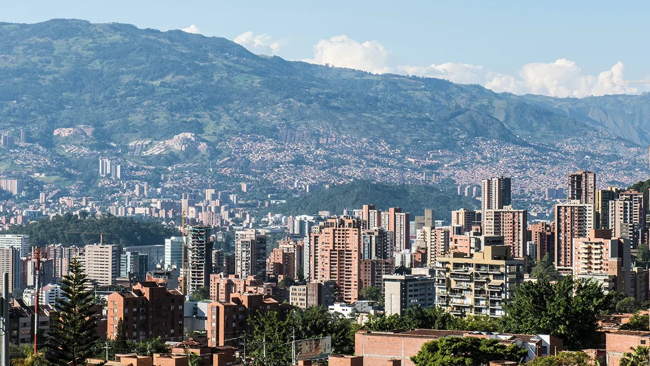 De la Espriella confirma que Medellín será sede del Escudo de las Américas y de ProColombia