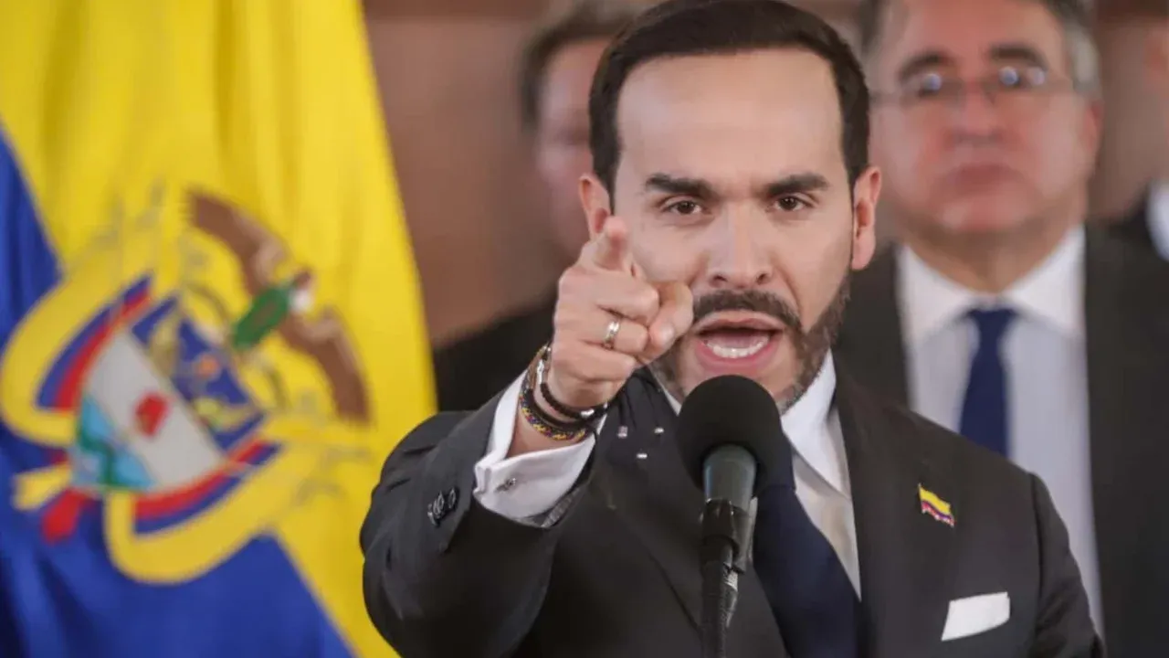 Presidente ordena deportar a migrantes que cometan delitos