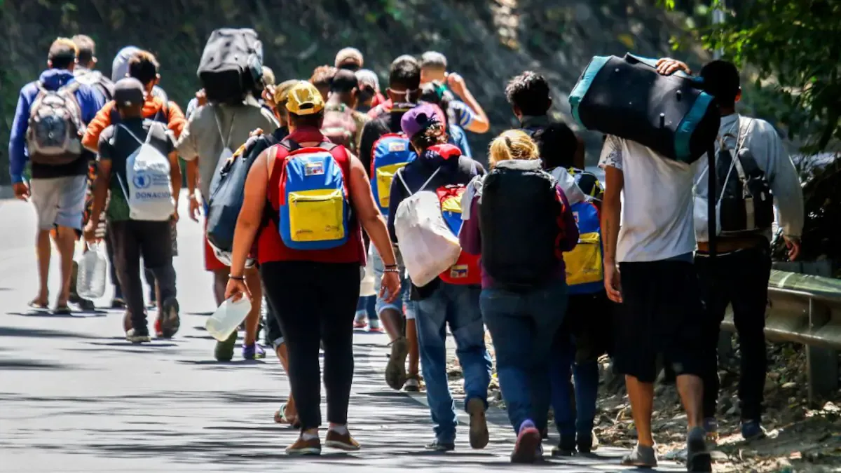 Presidente De la Espriella ordena operativos contra migrantes irregulares en Barranquilla