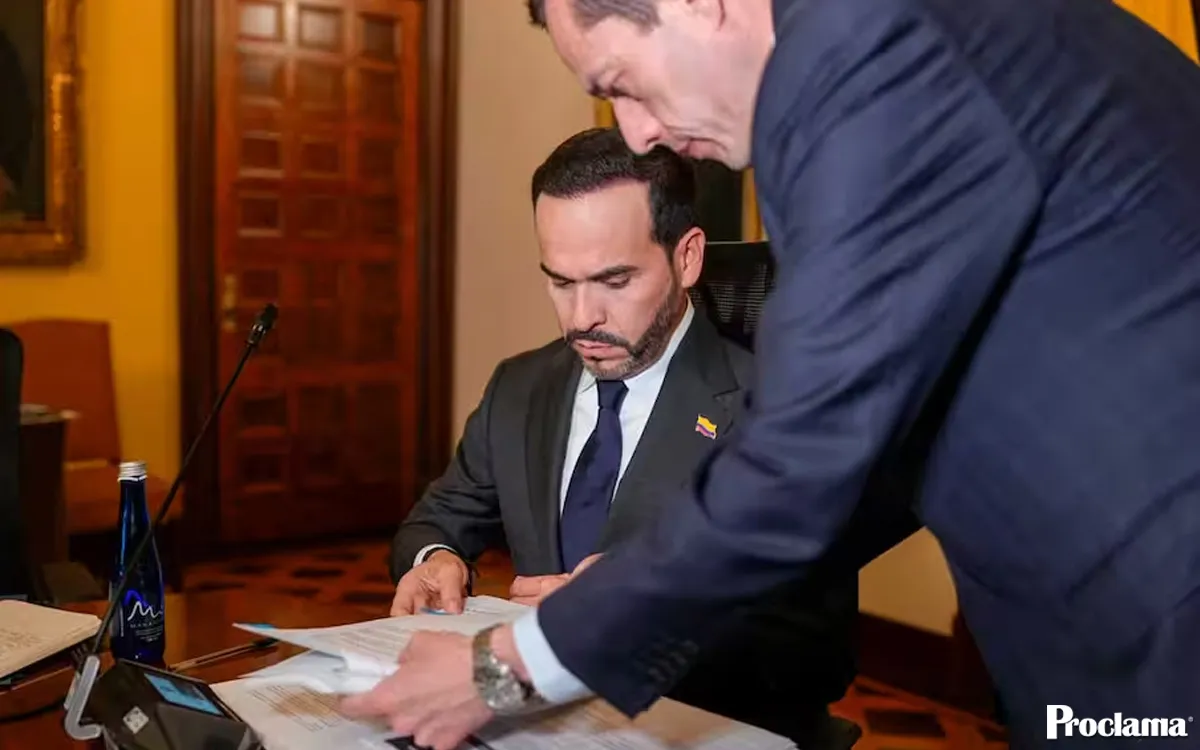 El presidente Abelardo de la Espriella pidió a los bancos reducir las tasas de interés