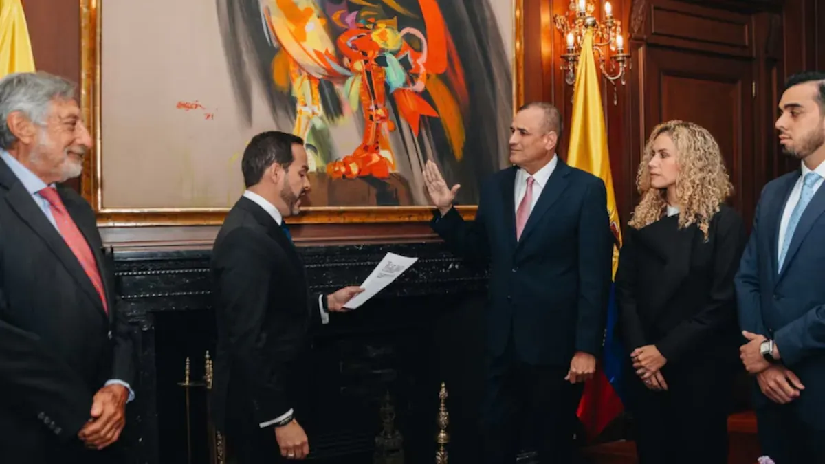 De la Espriella pide la renuncia del presidente de Colpensiones tras su paso por el Senado