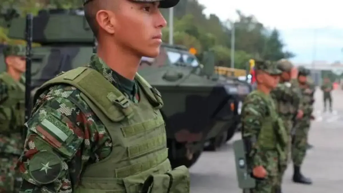 De La Espriella propone que todos los colombianos cumplan el servicio militar