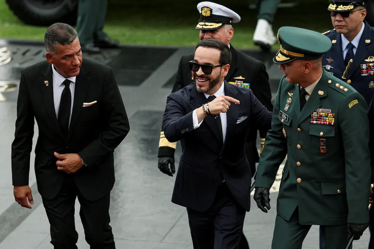 Abelardo de la Espriella posesionó una nueva cúpula militar