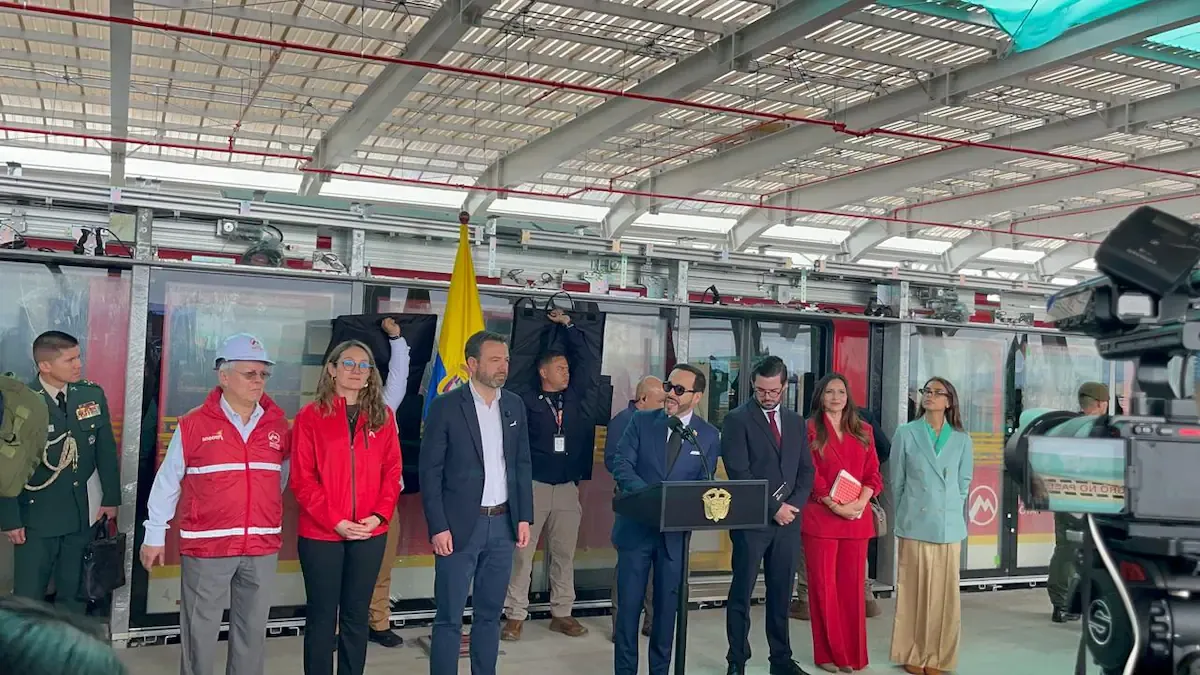 De la Espriella recorre por primera vez las obras del Metro de Bogotá y habla de las líneas 2 y 3