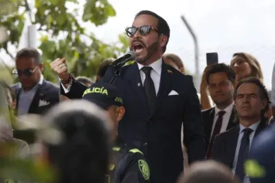 De la Espriella ofrece disculpas por los actos religiosos en su investidura