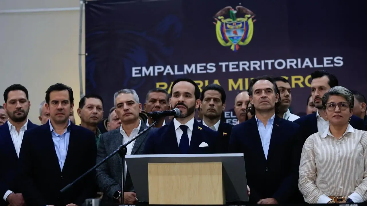 De la Espriella instalará una oficina en la Plaza Botero y Medellín será sede de ProColombia