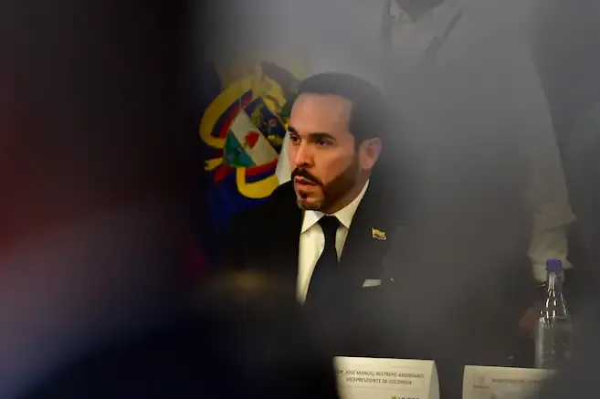 De la Espriella arrancó su gobierno sin empalme y con un equipo aún en formación