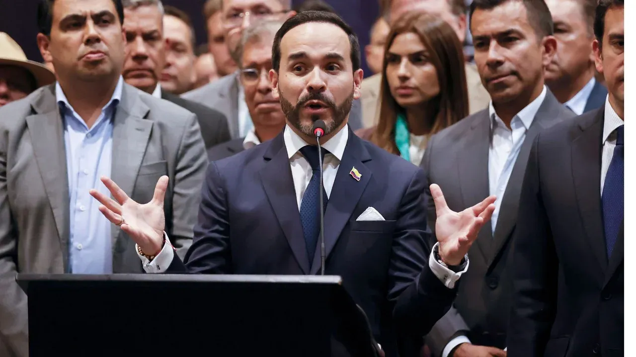De vender panela a la posesión presidencial: la historia de Luis Felipe Yagüé en Cali