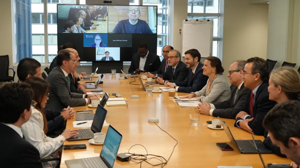 Delegados del Gobierno de De la Espriella fijan hoja de ruta económica con el Banco Mundial para 2026-2030