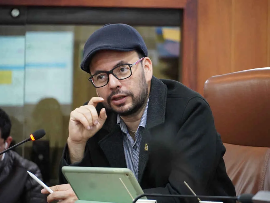 Denuncian negativa del Gobierno nacional a evaluar propuestas de modificación al presupuesto de 2027