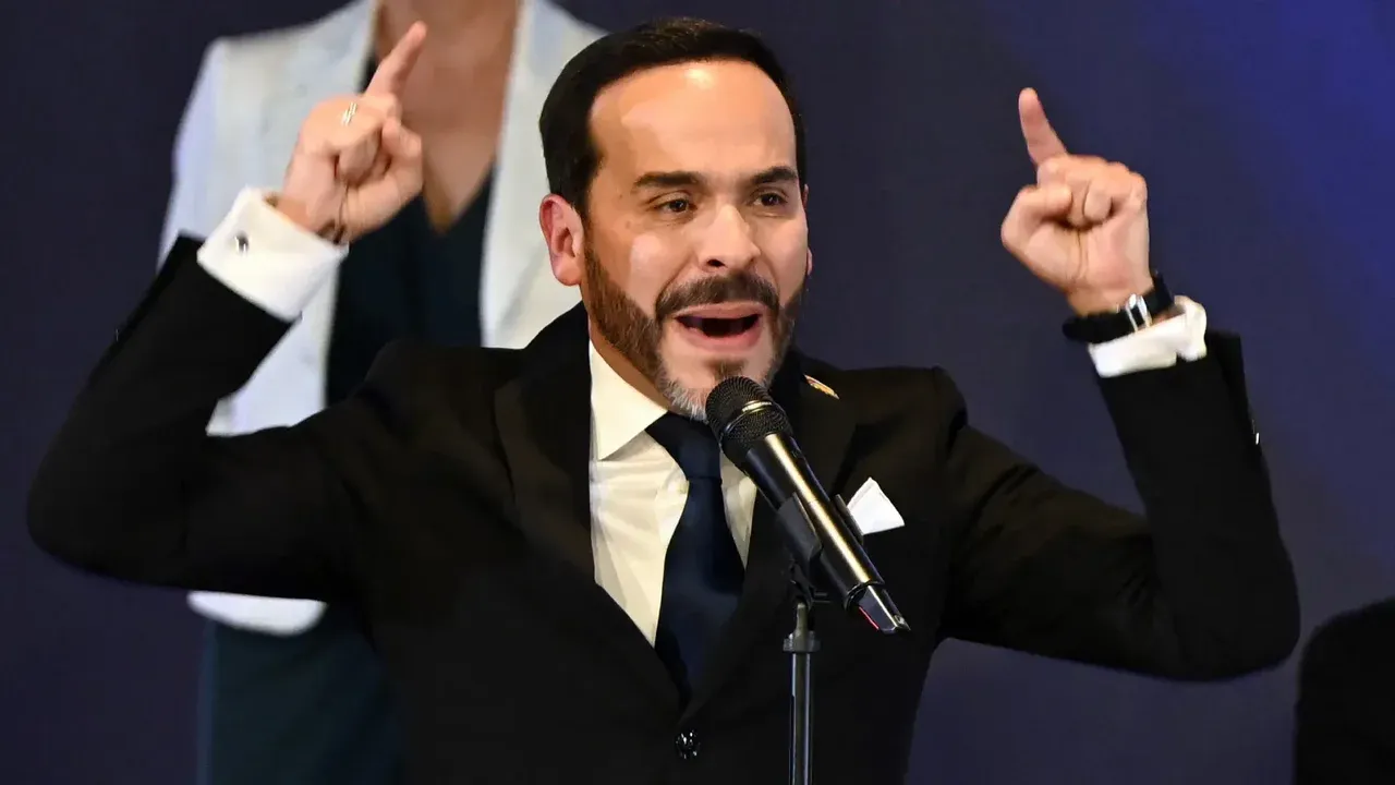 Denuncian un supuesto plan para atentar contra el presidente electo Abelardo de la Espriella