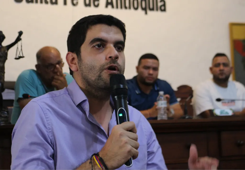 Cadavid anuncia apoyo del Congreso tras operativo contra ‘Bendito Menor’