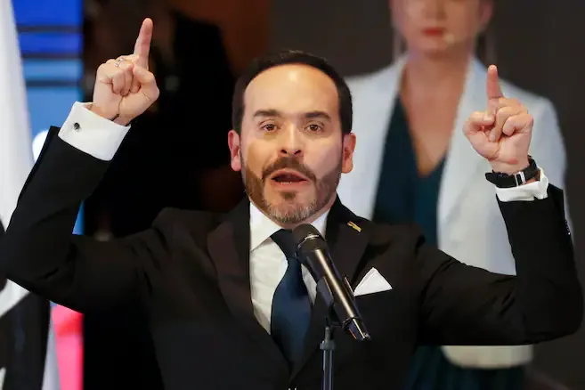 Presidente De la Espriella fija un mes a grupos armados para organizar su sometimiento