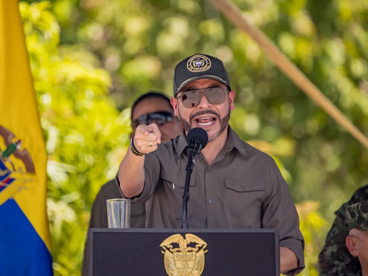 El gobierno de Abelardo, pendenciero frente a la corrupción, enfrenta señalamiento de doble rasero