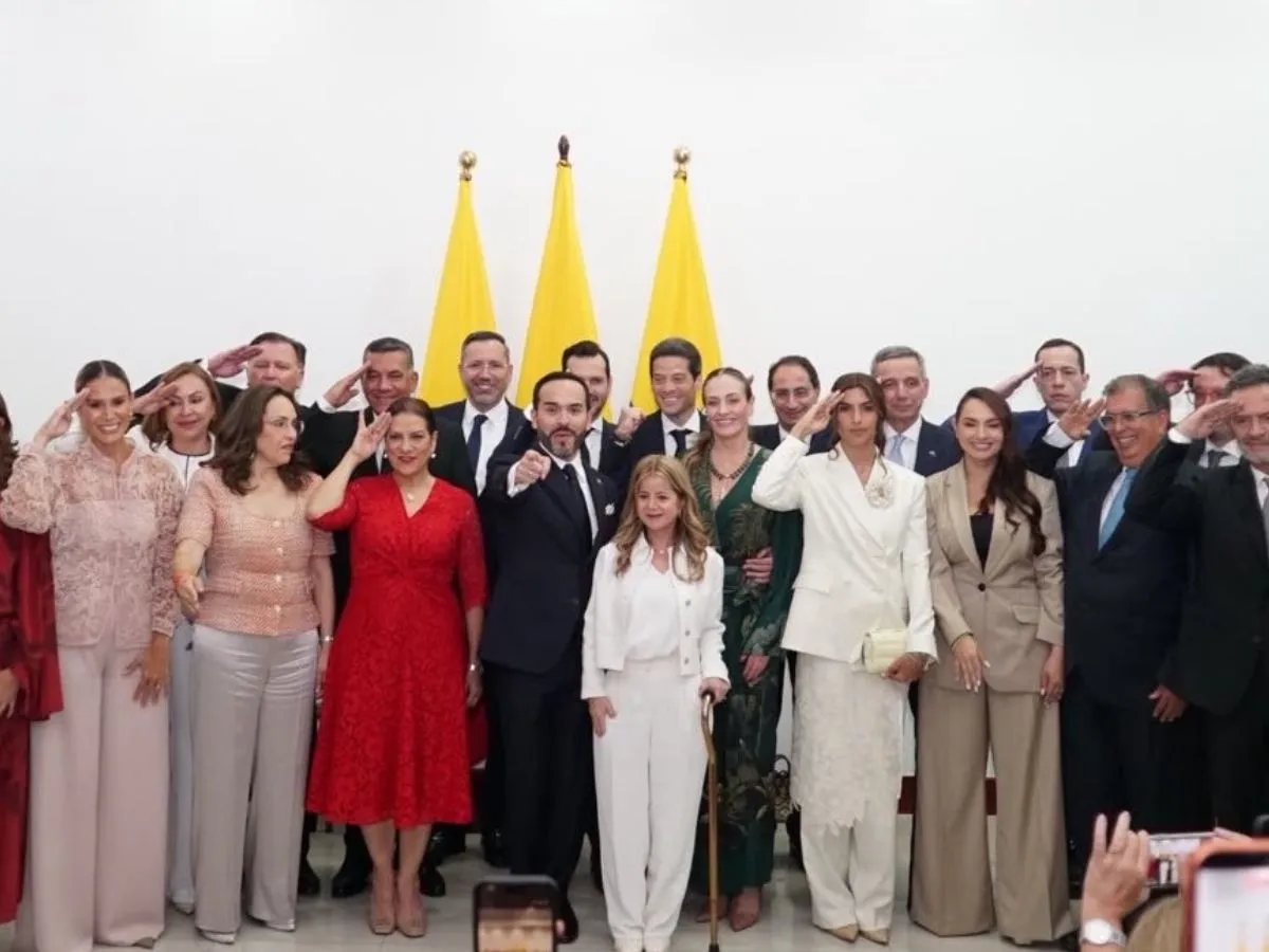 Abelardo de la Espriella consolida su equipo con 279 nombramientos: más del sector privado y del partido Defensores
