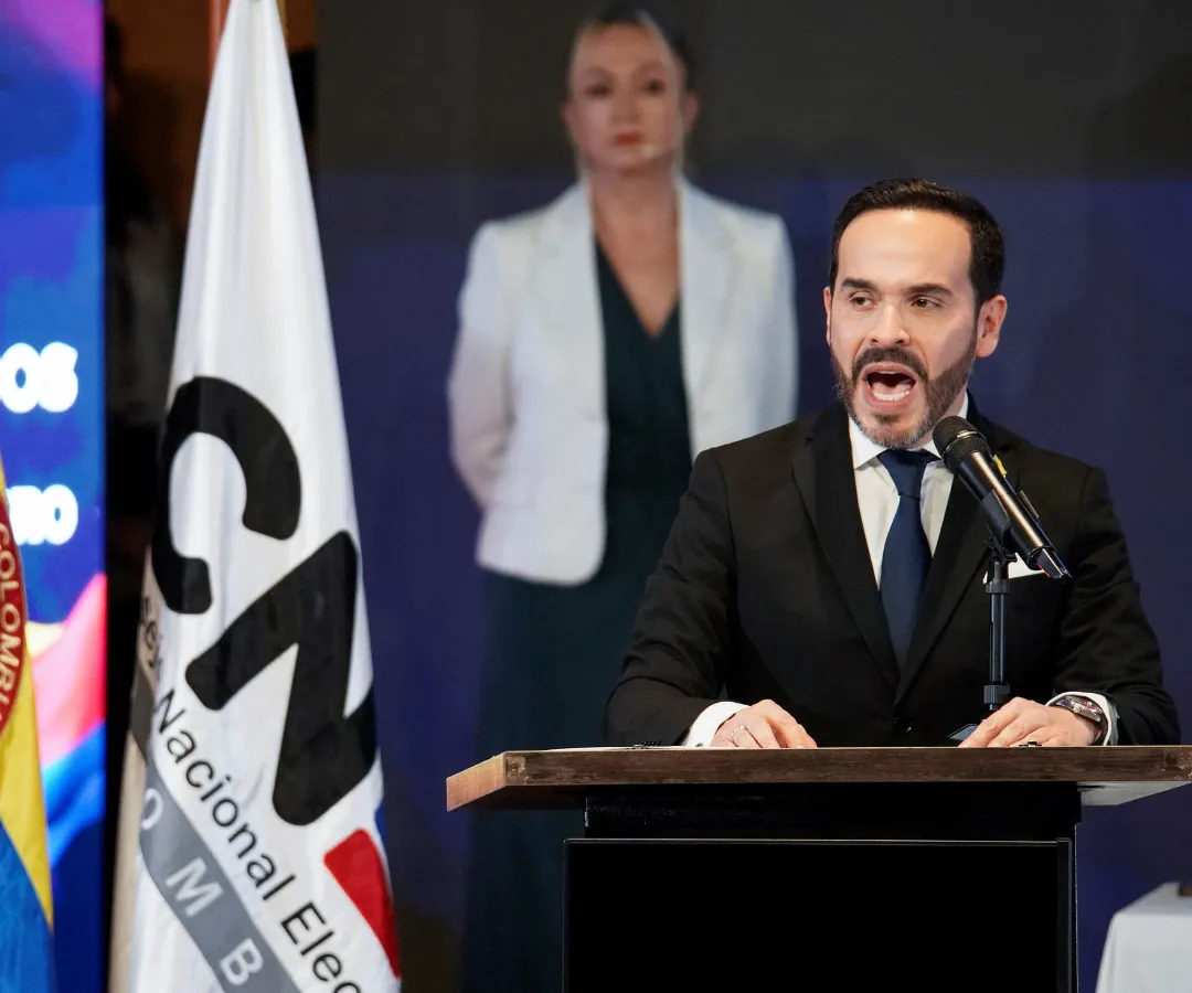 Equipo de seguridad de De La Espriella alerta sobre un posible plan para atentar contra su vida