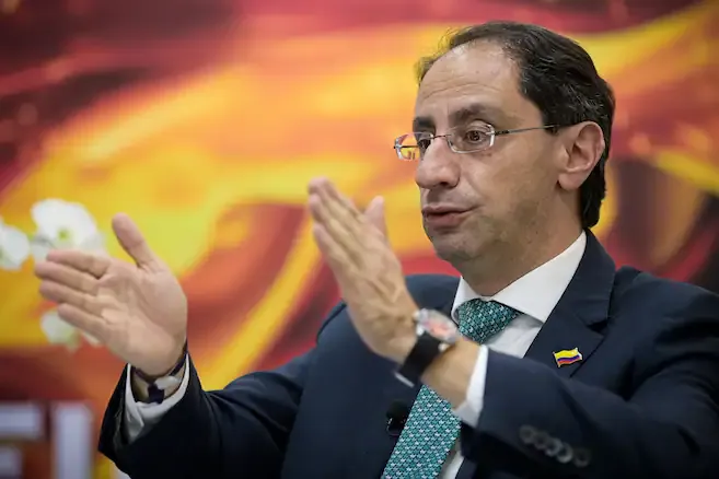 Vicepresidente electo José Manuel Restrepo afirma que el gobierno saliente deja una “herencia maldita”