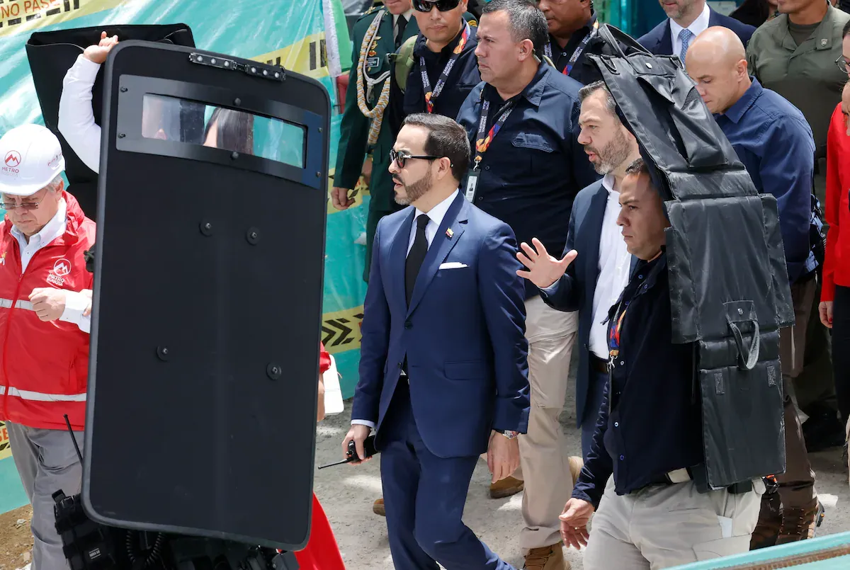 El Gobierno De la Espriella resignifica memoria y terrorismo en su primer mes