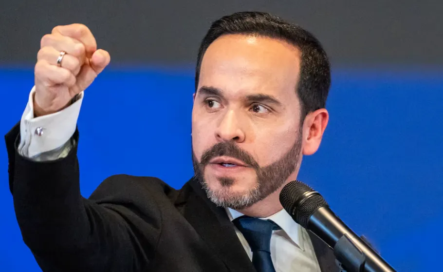 El gobierno de Abelardo De La Espriella asumiría el desafío de reducir el déficit del FEPC