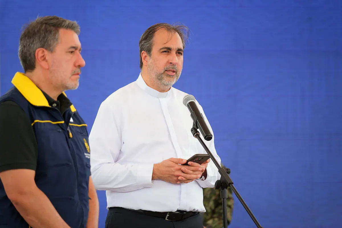 Gobierno de De la Espriella reversa designación del sacerdote Rodolfo Londoño como delegado en cinco universidades