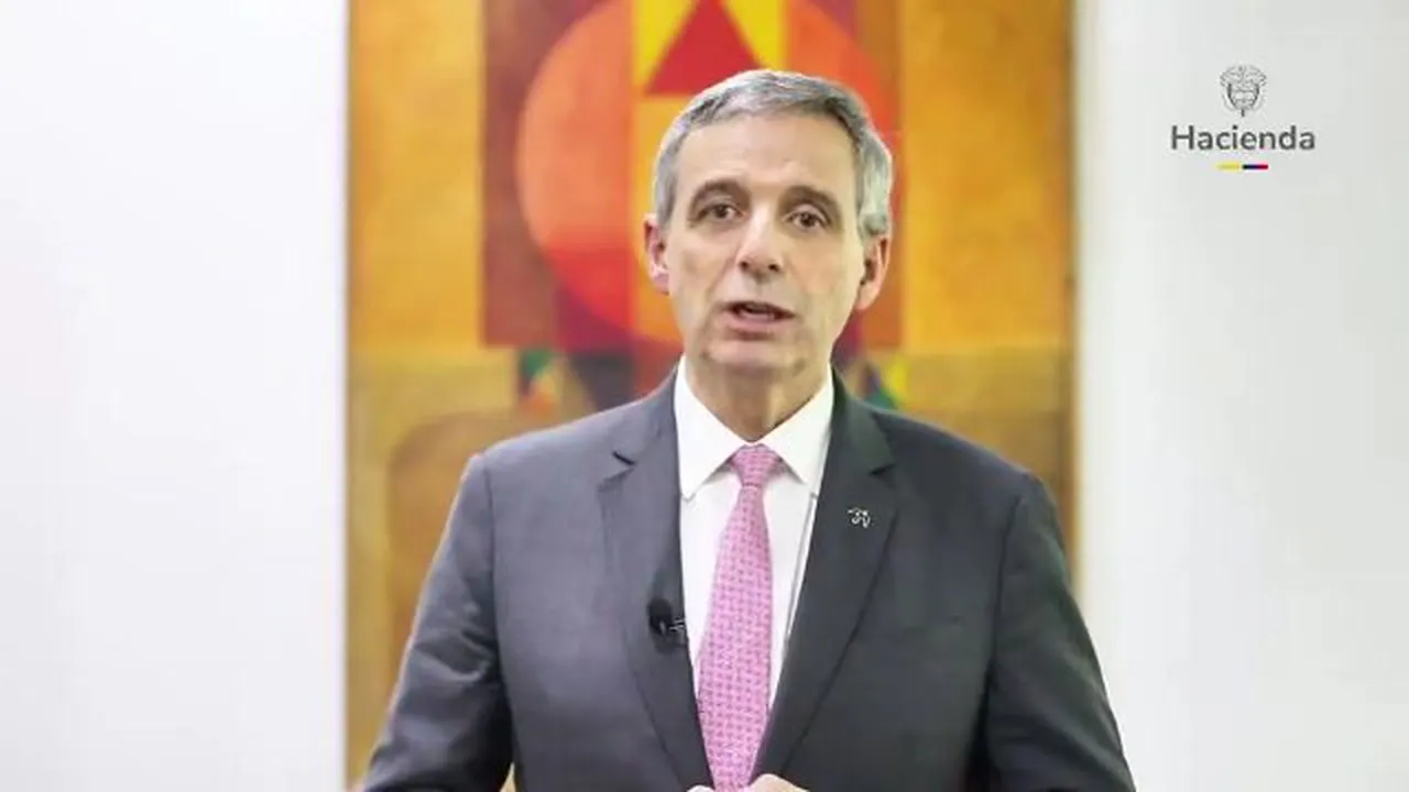 El Gobierno elimina el tope del 30% a inversiones externas de los fondos obligatorios de pensiones
