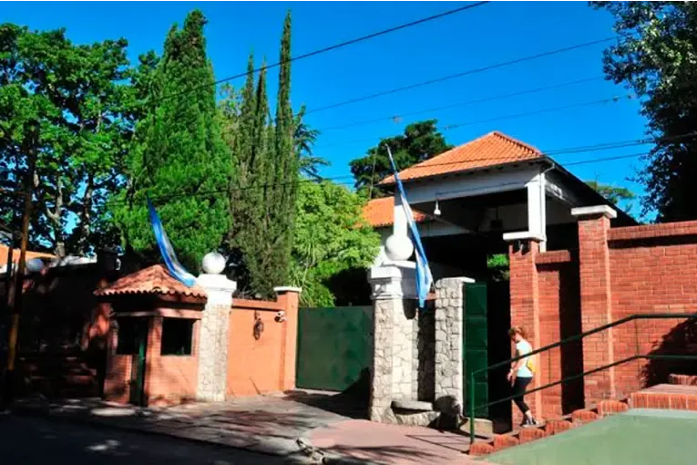 El Gobierno nacional reincorporaría a trabajadores despedidos de la Quinta de Olivos