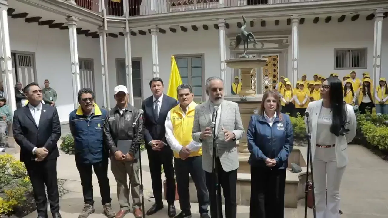 Gobierno ordena a la Policía decomisar celulares por fotos al tarjetón en el Atlántico