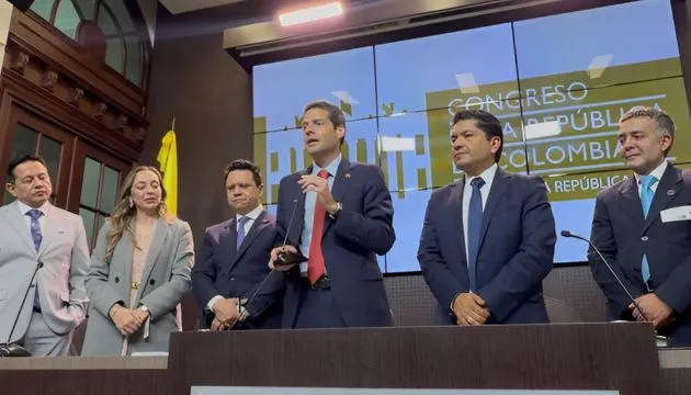 Gobierno radicó el Proyecto de Ley de Competitividad ante el Congreso