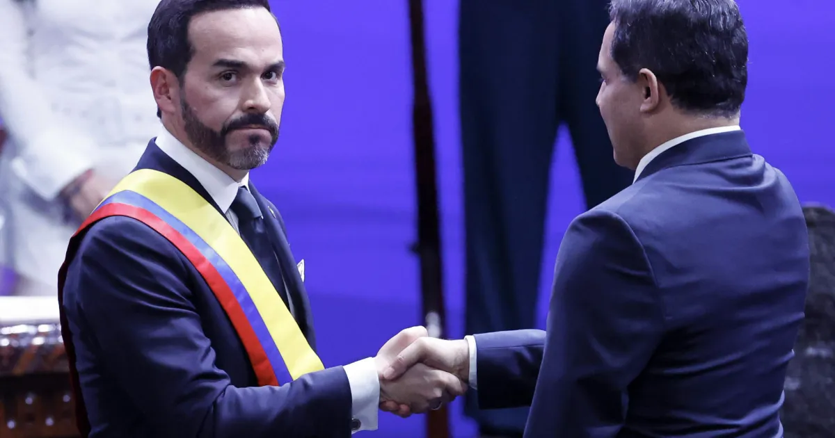 Abelardo de la Espriella presenta un plan económico con austeridad e inversión